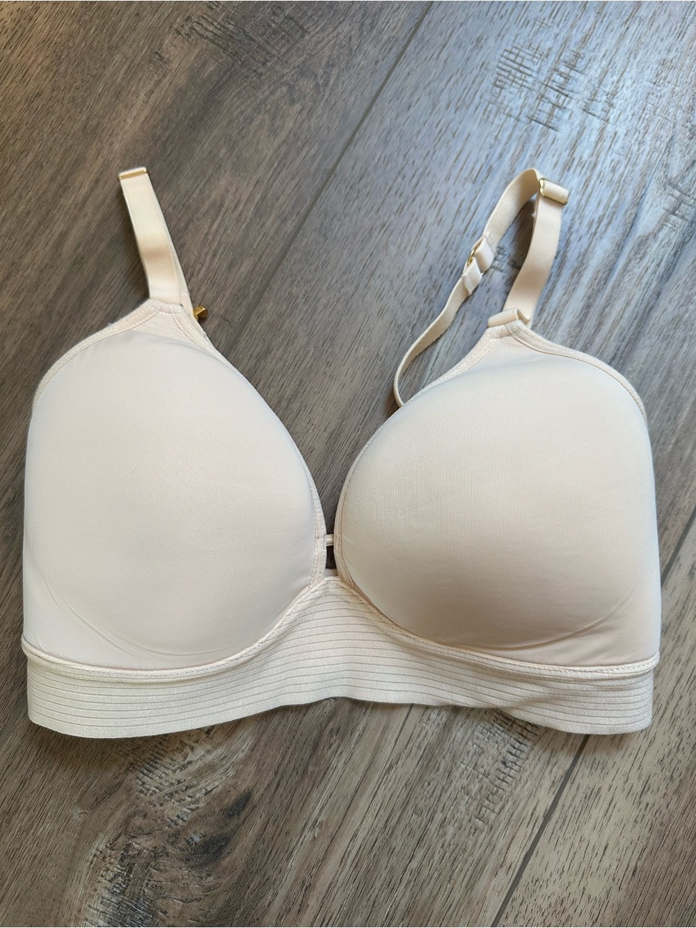 Lively Bra, Nude, Neutral, No Wire, Neutral, Halter Hook, 32DD‎